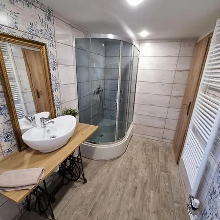 Domcek Pod Orechom Banská Štiavnica