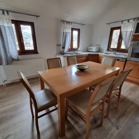 Domcek Pod Orechom * Banská Štiavnica