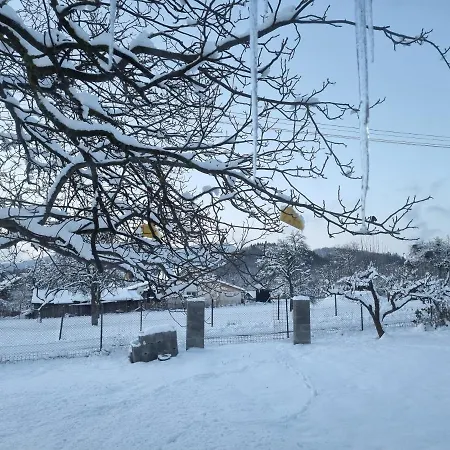 Domcek Pod Orechom بيت للعطل Banská Štiavnica