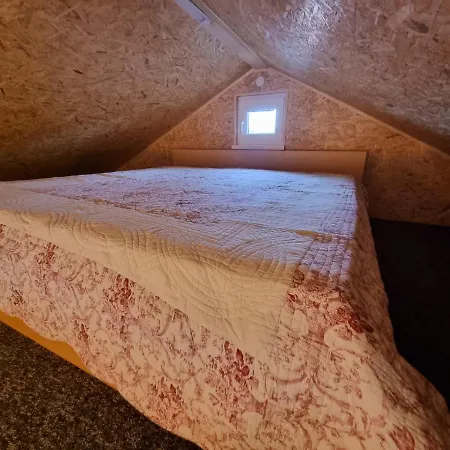 Domcek Pod Orechom Banská Štiavnica