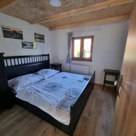 Domcek Pod Orechom * Banská Štiavnica